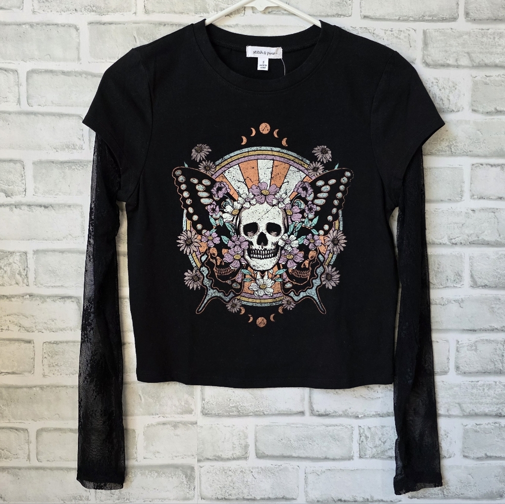 NWT Stitch & Pine Girls’ Black Long Sleeve Tee Skull Butterfly Graphic Size S